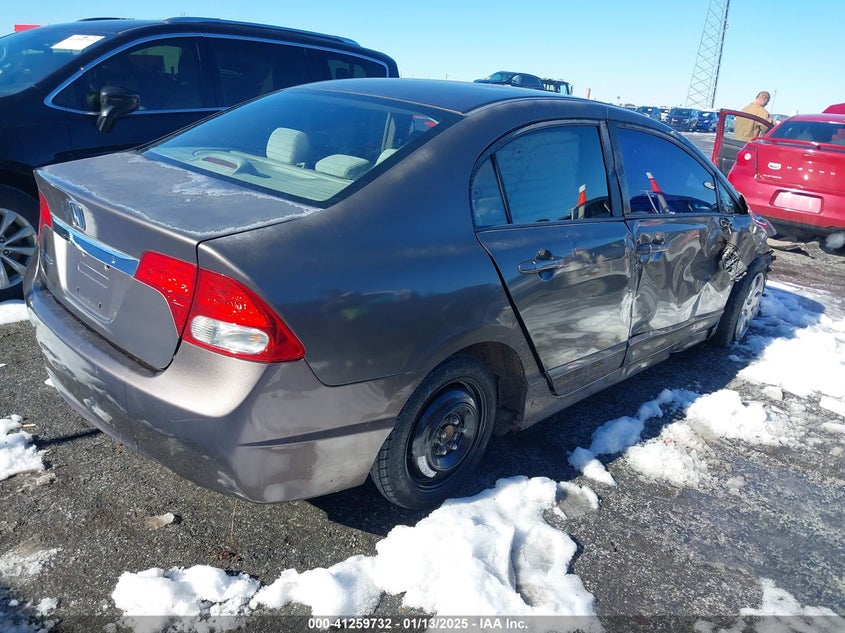 2010 HONDA CIVIC VIN: 2HGFA1F57AH586937