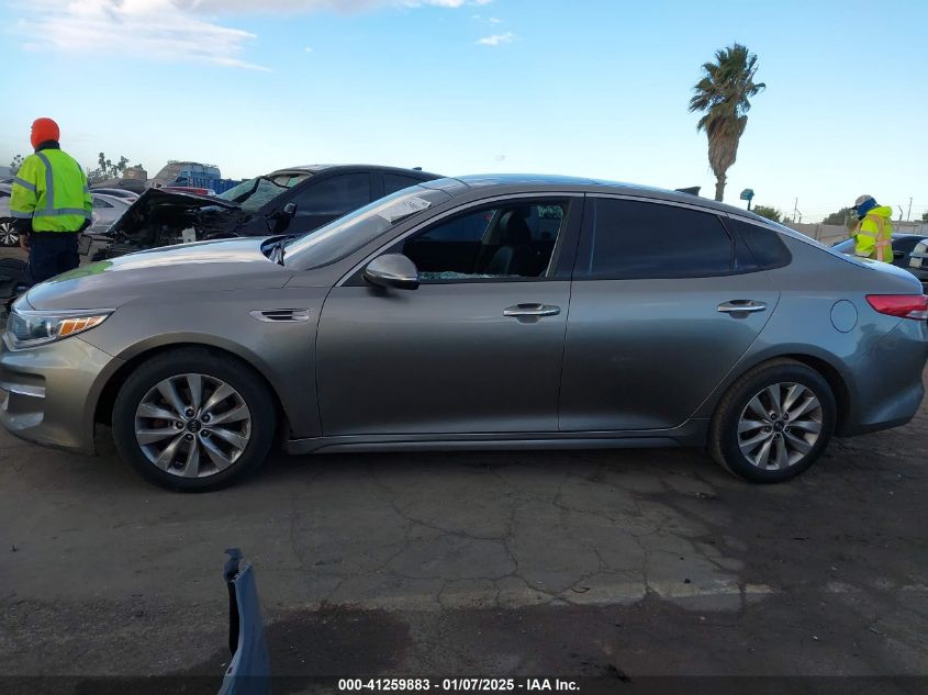 VIN 5XXGU4L31GG094947 2016 KIA Optima, EX no.14