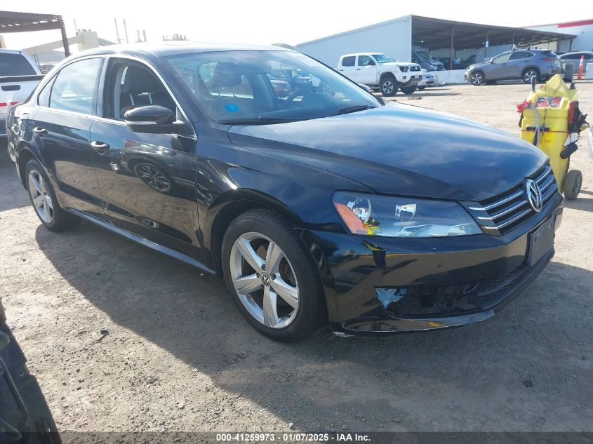 VIN 1VWBP7A31DC063695 2013 VOLKSWAGEN PASSAT no.1