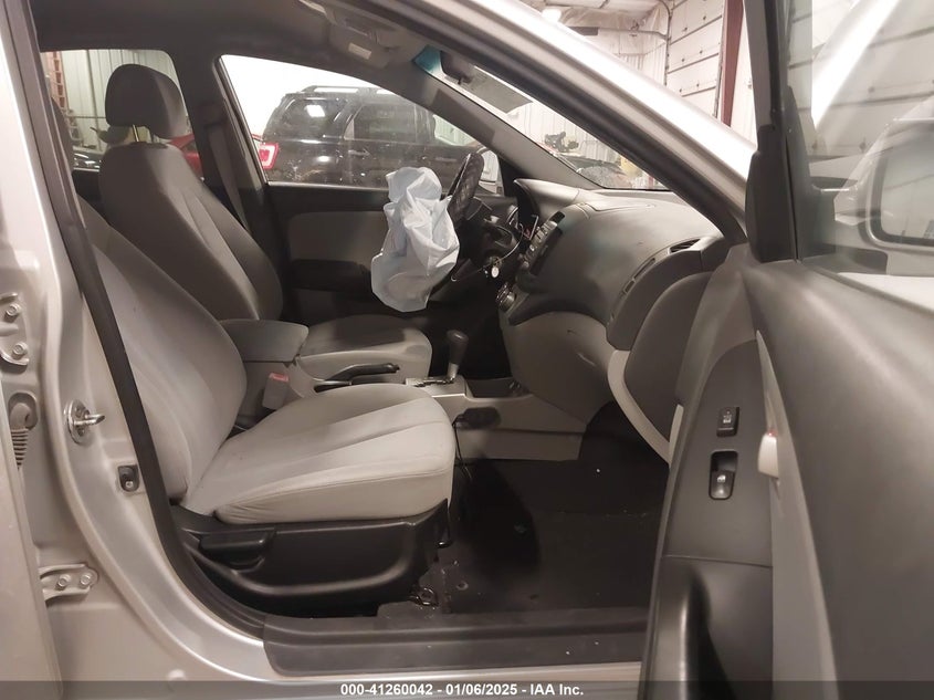 2009 HYUNDAI ELANTRA VIN: KMHDU46D19U783936