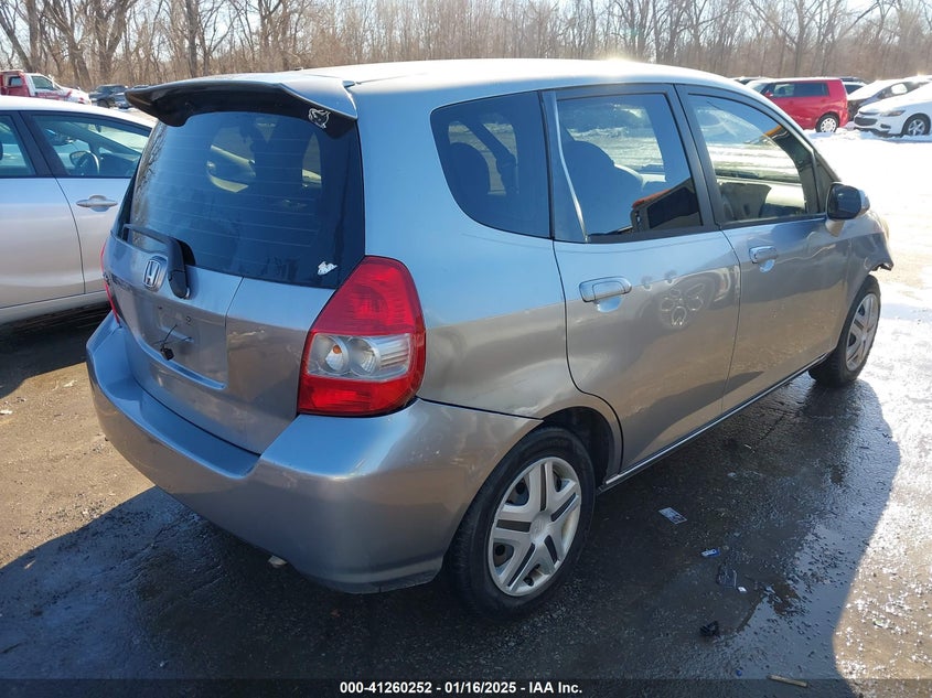 2008 HONDA FIT VIN: JHMGD38488S028963