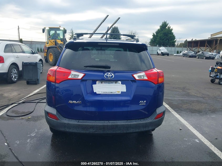 2014 TOYOTA RAV4 XLE - 2T3RFREV8EW169944