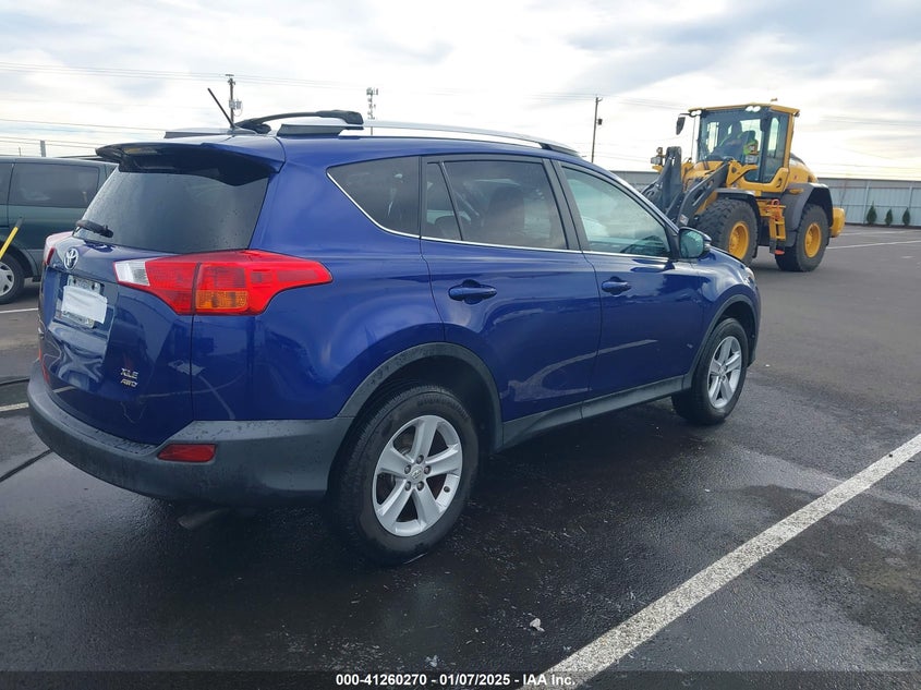 2014 TOYOTA RAV4 XLE - 2T3RFREV8EW169944