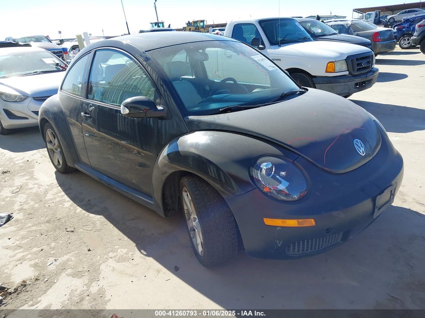 2008 Volkswagen New Beetle Black Tie Edition/Triple White black hatchback gasoline 3VWFW31C98M525339 photo #1