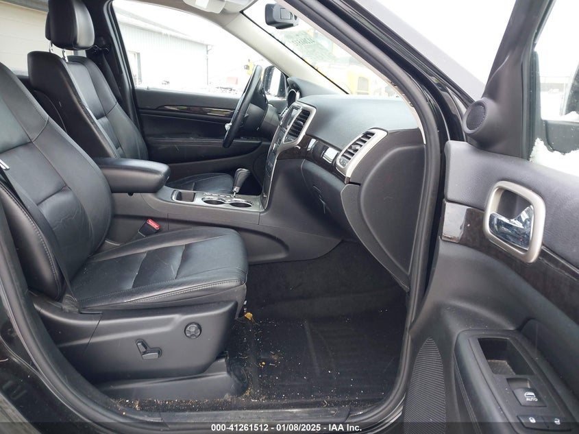 2012 JEEP GRAND CHEROKEE VIN: 1C4RJFAG9CC220582