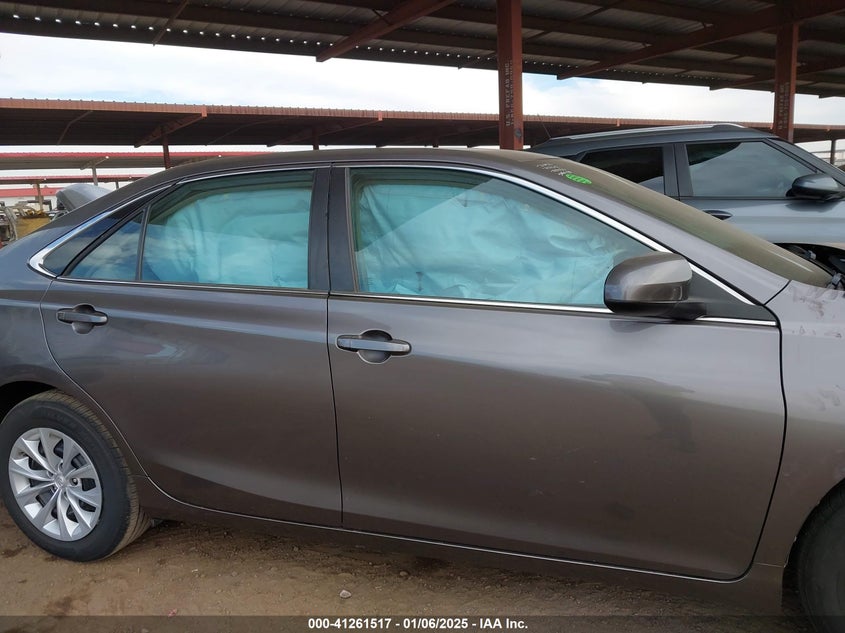 2017 TOYOTA CAMRY VIN: 4T1BF1FKXHU627522