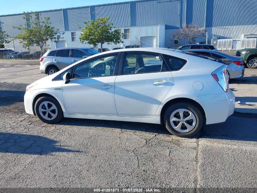 VIN JTDKN3DU8E0376154 2014 Toyota Prius, Two no.15