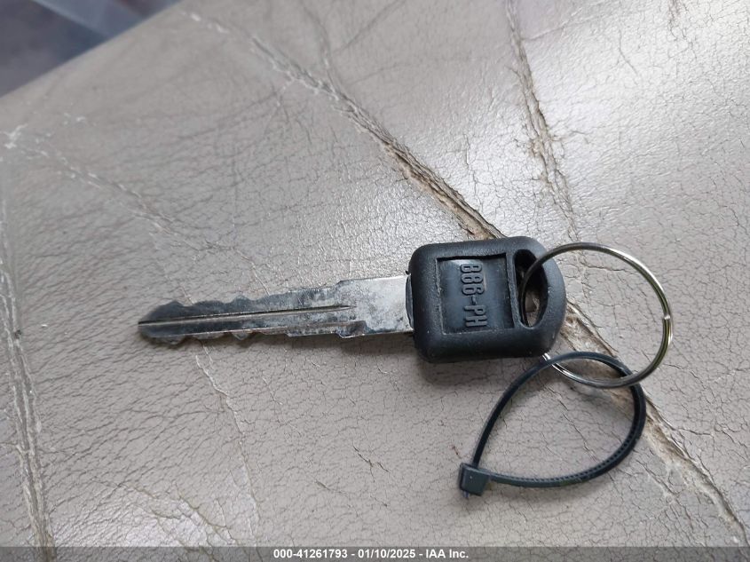 2000 GMC Yukon Denali VIN: 1GKEK63R8YR229812 Lot: 41261793