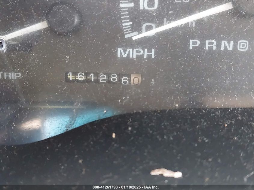 2000 GMC Yukon Denali VIN: 1GKEK63R8YR229812 Lot: 41261793