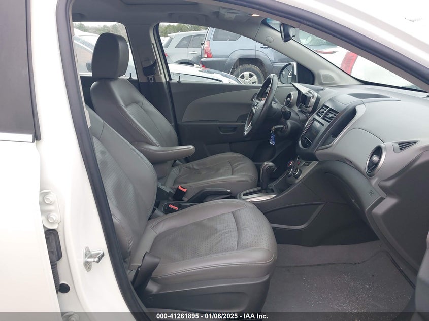 2013 CHEVROLET SONIC VIN: 1G1JE6SBXD4241384