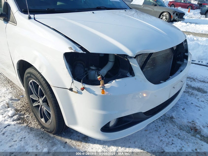 2018 DODGE GRAND CARAVAN SE PLUS - 2C4RDGBG8JR153389