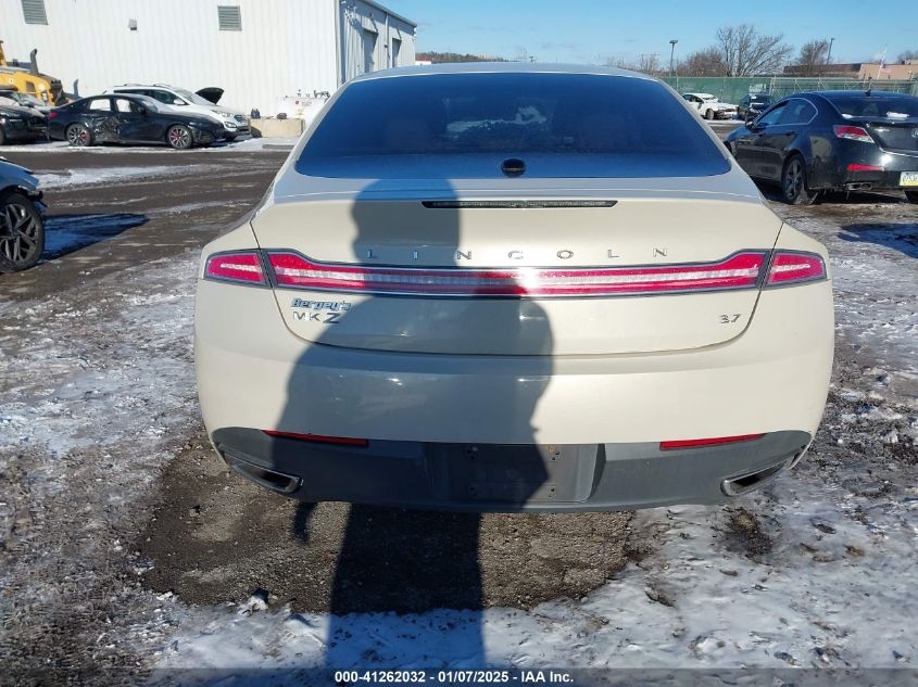 VIN 3LN6L2GK5ER808268 2014 LINCOLN MKZ no.16