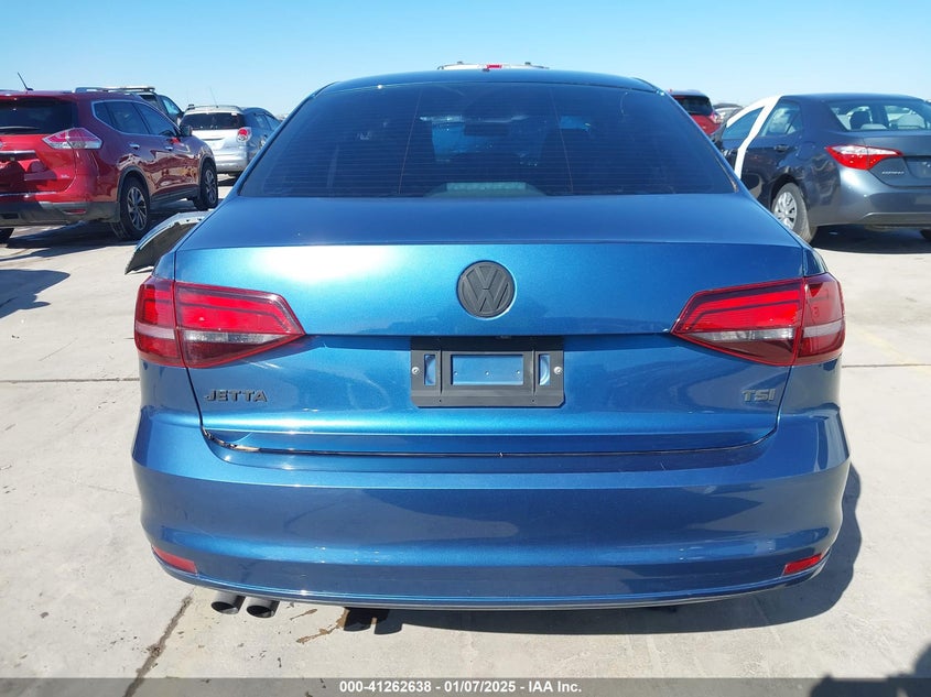 2018 VOLKSWAGEN JETTA VIN: 3VW2B7AJ5JM225982