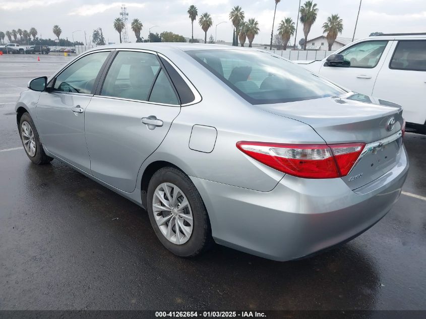 VIN 4T4BF1FK5GR517272 2016 Toyota Camry, LE no.3