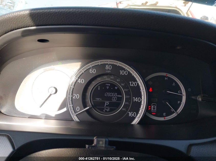 2013 HONDA ACCORD VIN: 1HGCR2F34DA277820
