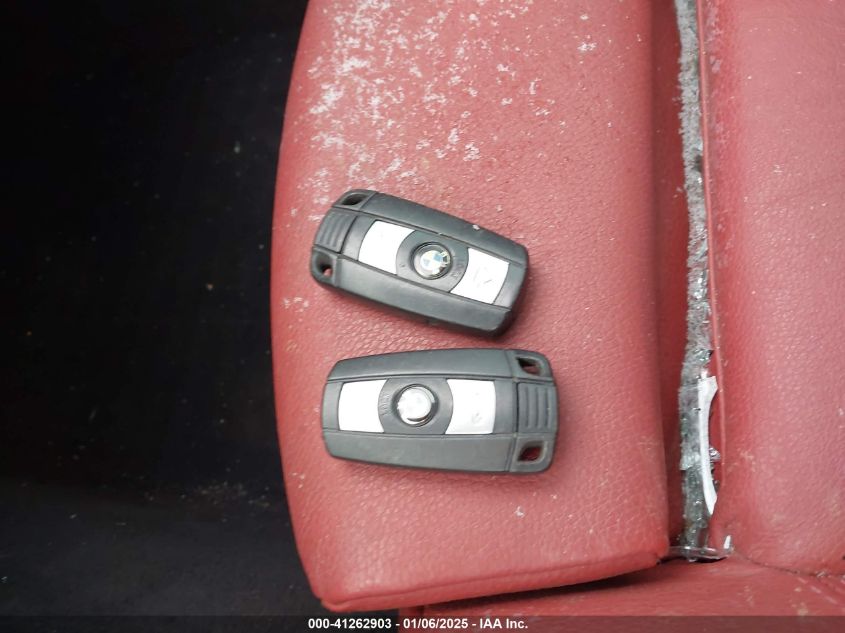 2011 BMW 328I VIN: WBAKE3C59BE768792 Lot: 41262903