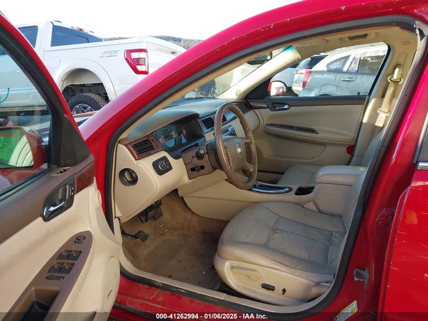 2008 CHEVROLET IMPALA VIN: 2G1WU583X81334068
