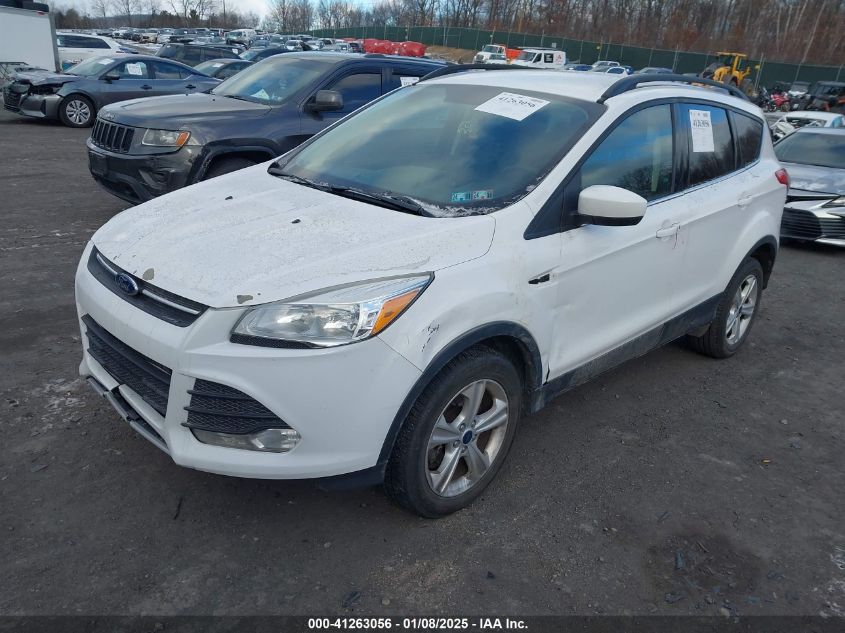 VIN 1FMCU9GX4GUC72350 2016 FORD ESCAPE no.2