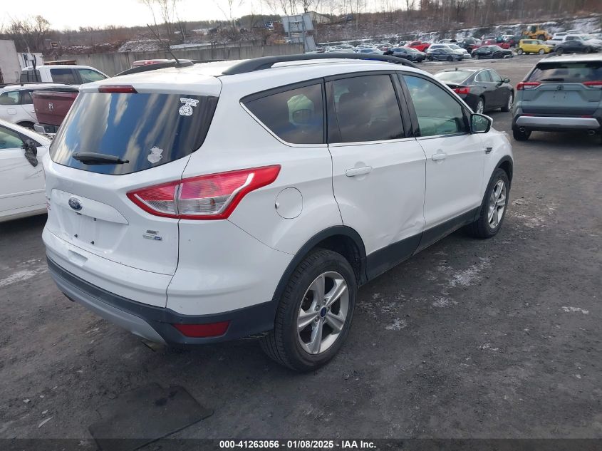 VIN 1FMCU9GX4GUC72350 2016 FORD ESCAPE no.4