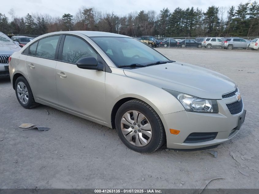 2013 Chevrolet Cruze, Ls Auto