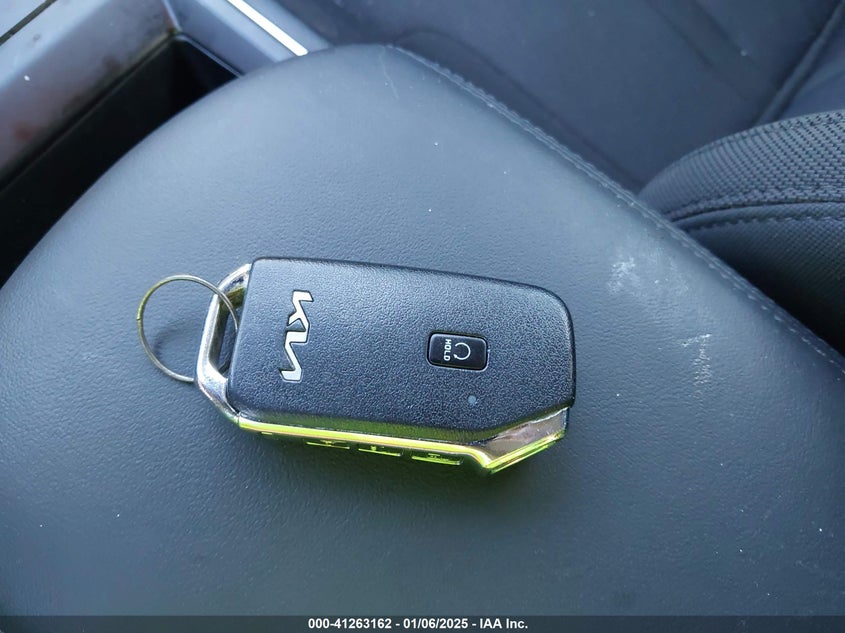 2023 KIA K5 VIN: 5XXG14J27PG170688