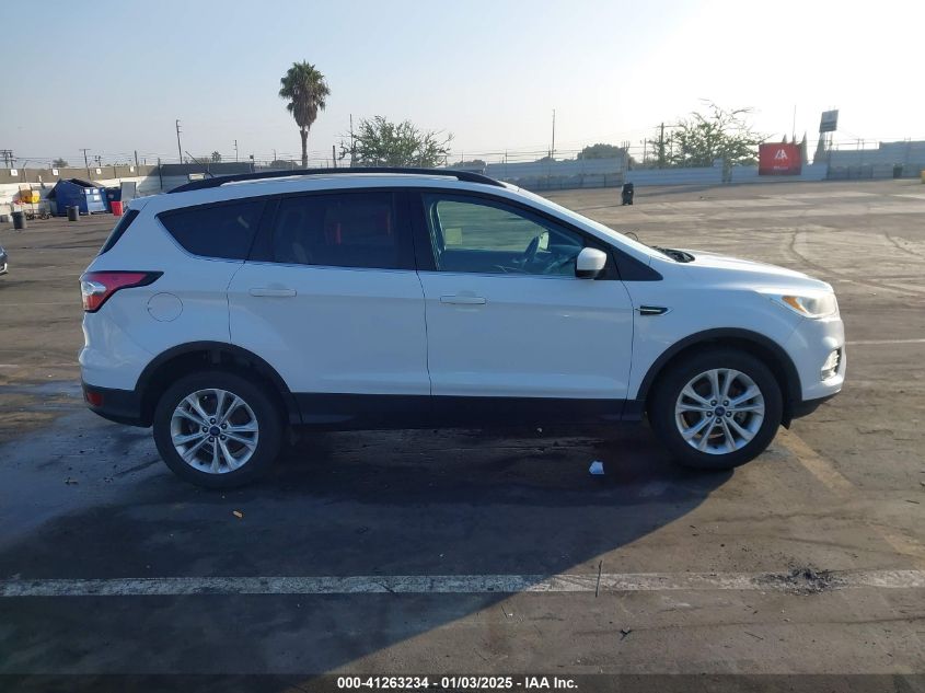 VIN 1FMCU0GDXJUA43339 2018 FORD ESCAPE no.13