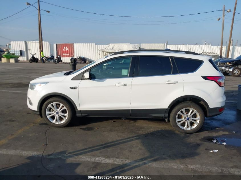 VIN 1FMCU0GDXJUA43339 2018 FORD ESCAPE no.14