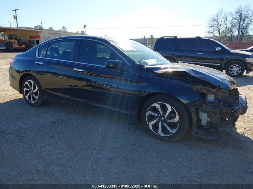 2016 HONDA ACCORD VIN: 1HGCR2F81GA115255