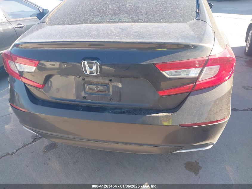 VIN 1HGCV1F52JA033666 2018 HONDA ACCORD no.16