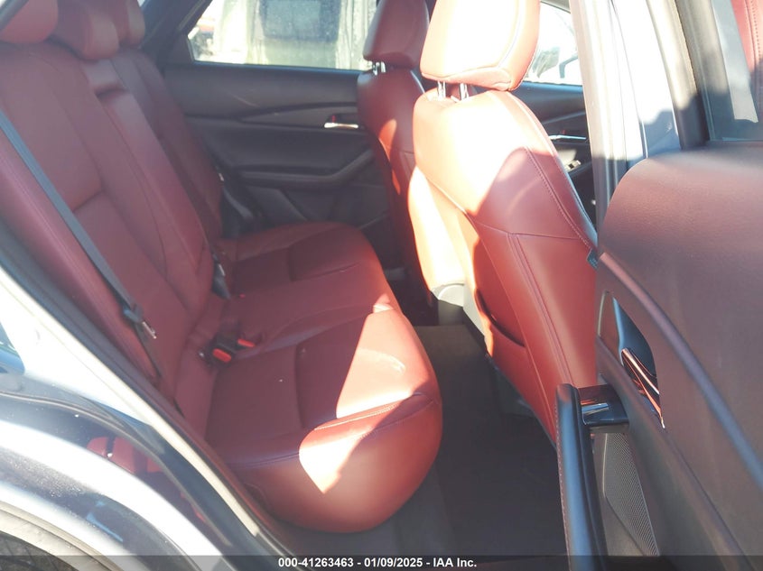 2022 MAZDA CX-30 CARBON EDITION - 3MVDMBCL7NM457690