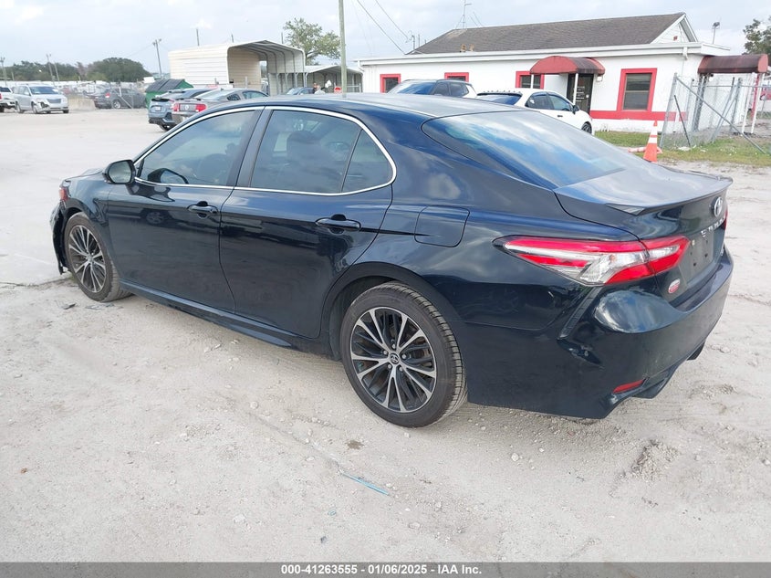 2018 TOYOTA CAMRY SE - JTNB11HK1J3046854