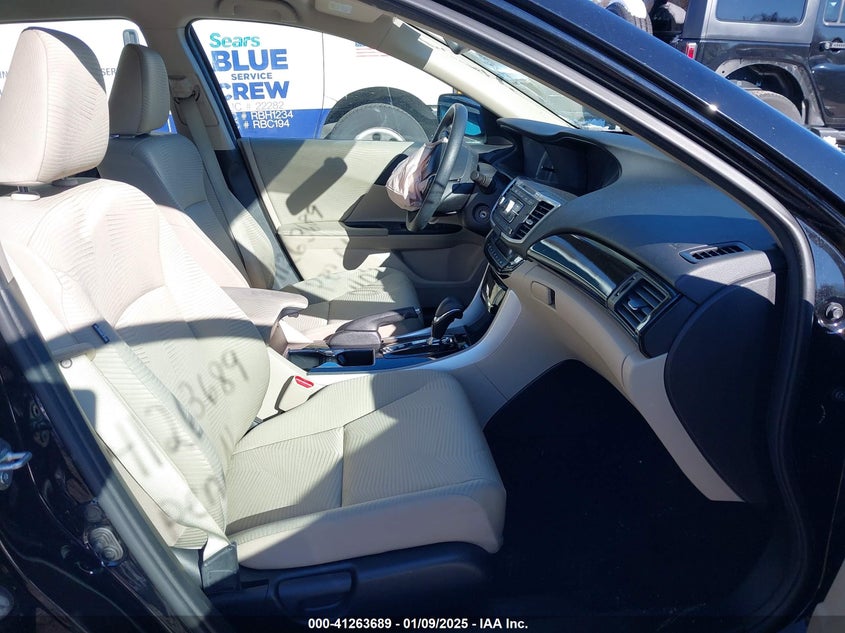 2016 HONDA ACCORD VIN: 1HGCR2F3XGA241649
