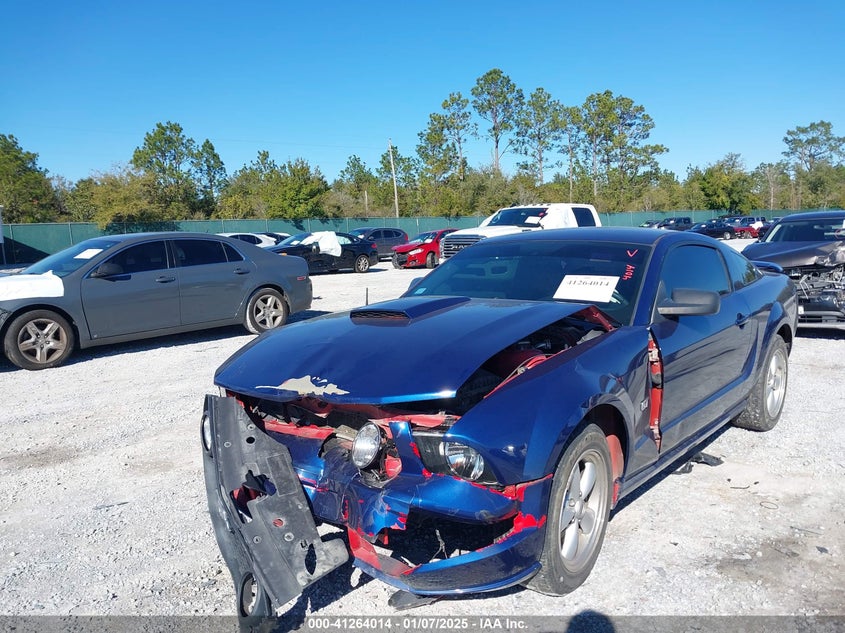 2007 FORD MUSTANG VIN: 1ZVFT82H275219233