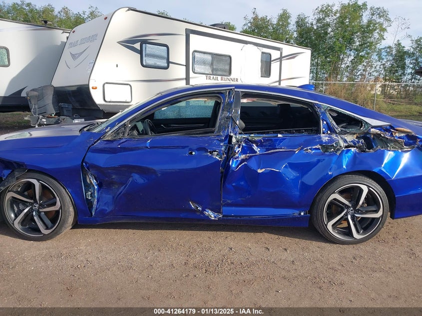 2018 HONDA ACCORD VIN: 1HGCV1F35JA221483