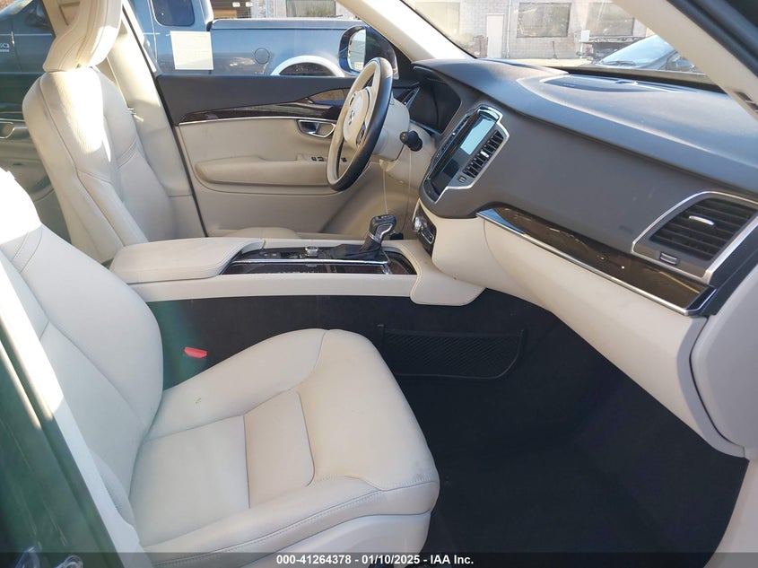 2019 VOLVO XC90 T6 MOMENTUM - YV4A22PKXK1494623