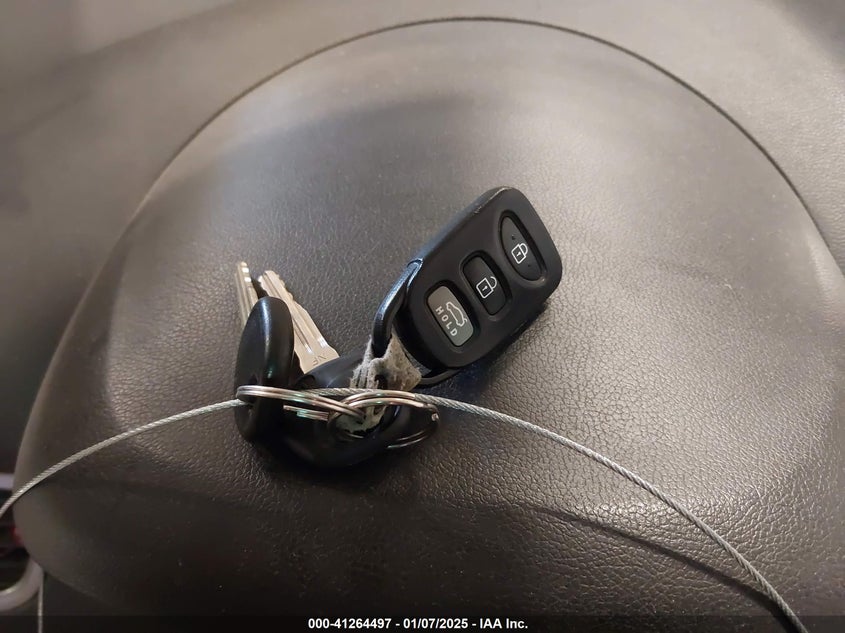 2013 HYUNDAI ELANTRA VIN: KMHDH4AE9DU595730
