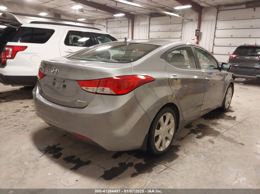 2013 HYUNDAI ELANTRA VIN: KMHDH4AE9DU595730