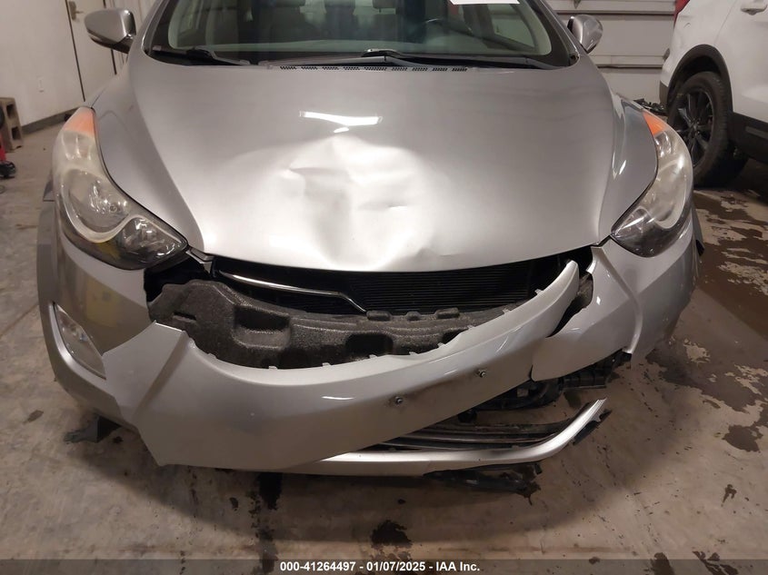 2013 HYUNDAI ELANTRA VIN: KMHDH4AE9DU595730