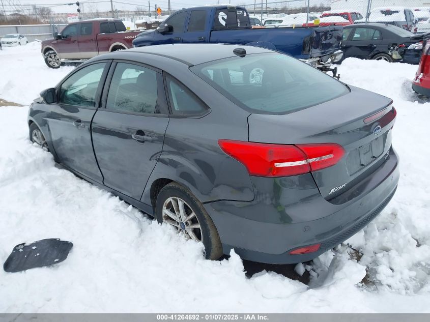 VIN 1FADP3F21FL209297 2015 FORD FOCUS no.3