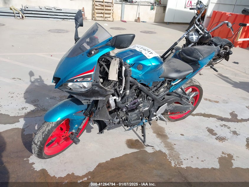 VIN MH3RH18Y7MK005319 2021 YAMAHA YZFR3 A