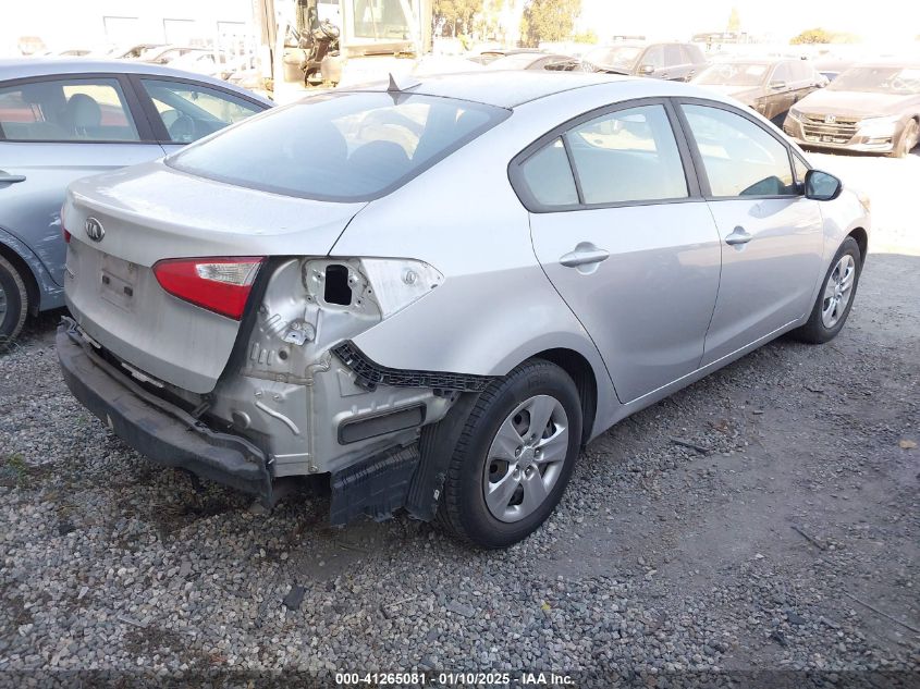 VIN KNAFK4A60G5574588 2016 KIA Forte, LX no.4