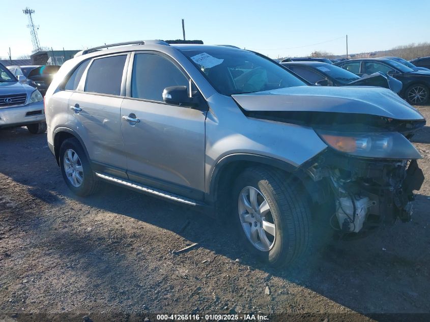 2013 KIA SORENTO LX - 5XYKT3A61DG348359