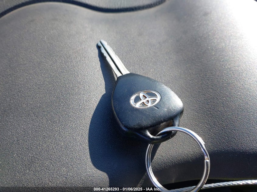 2009 TOYOTA COROLLA VIN: 1NXBU40E39Z051087