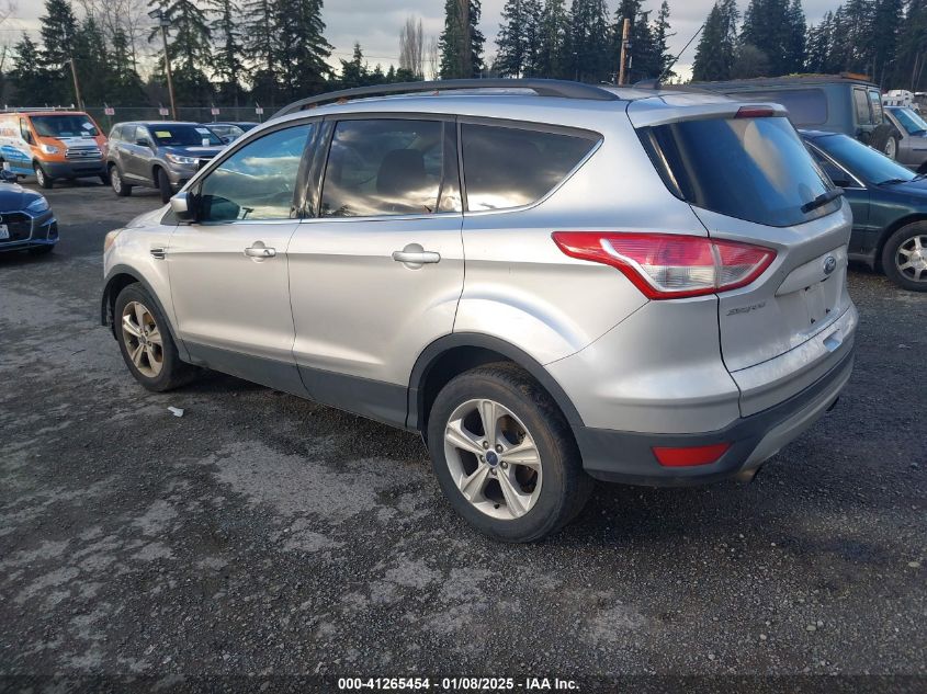 VIN 1FMCU9GX1FUC43872 2015 FORD ESCAPE no.3