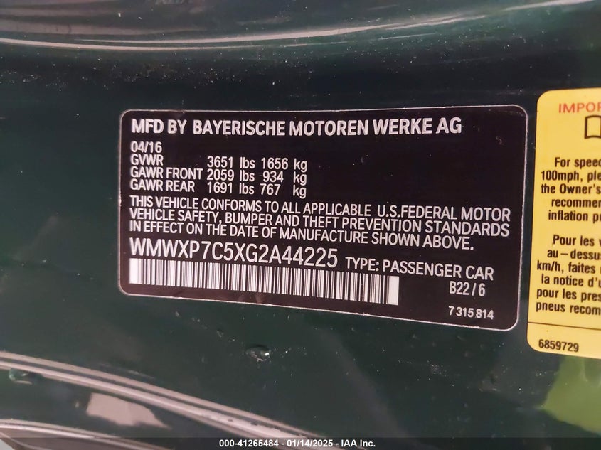 2016 MINI COOPER HARDTOP S VIN: WMWXP7C5XG2A44225