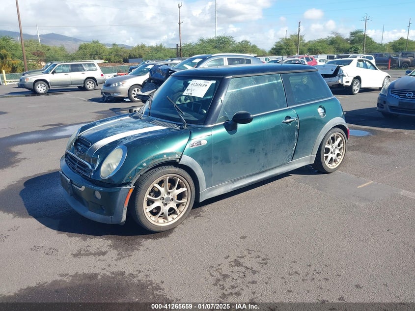 2006 MINI COOPER S VIN: WMWRE33566TJ34081
