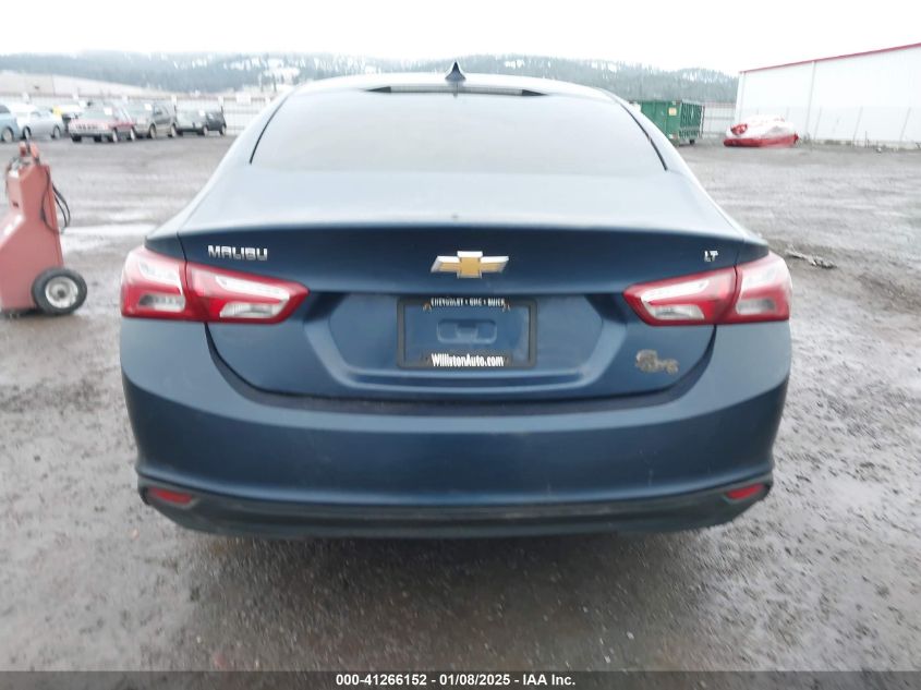 VIN 1G1ZD5STXKF107422 2019 Chevrolet Malibu, LT no.17