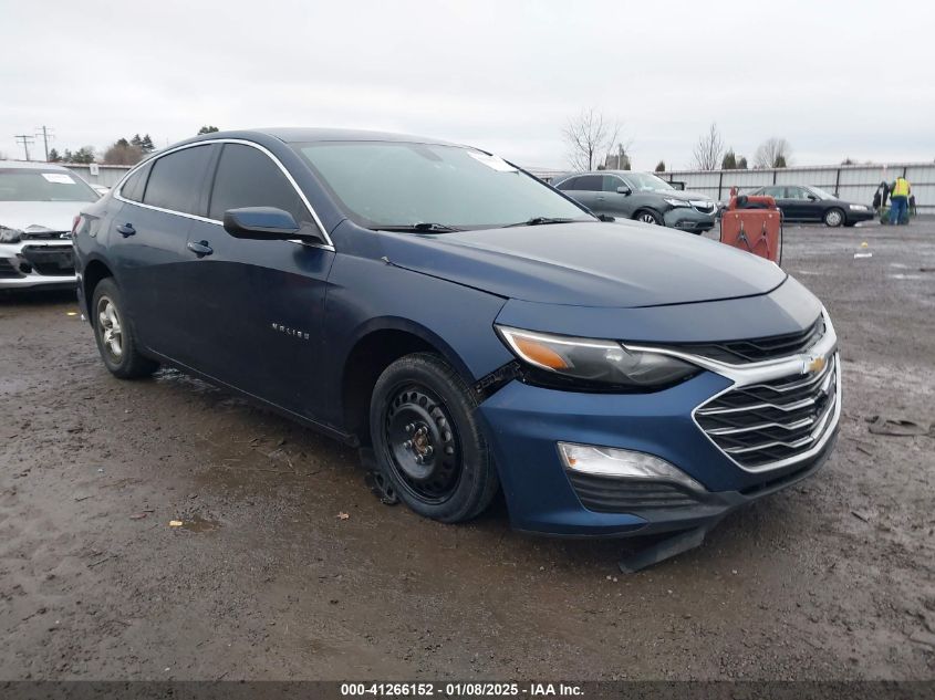 VIN 1G1ZD5STXKF107422 2019 Chevrolet Malibu, LT no.1