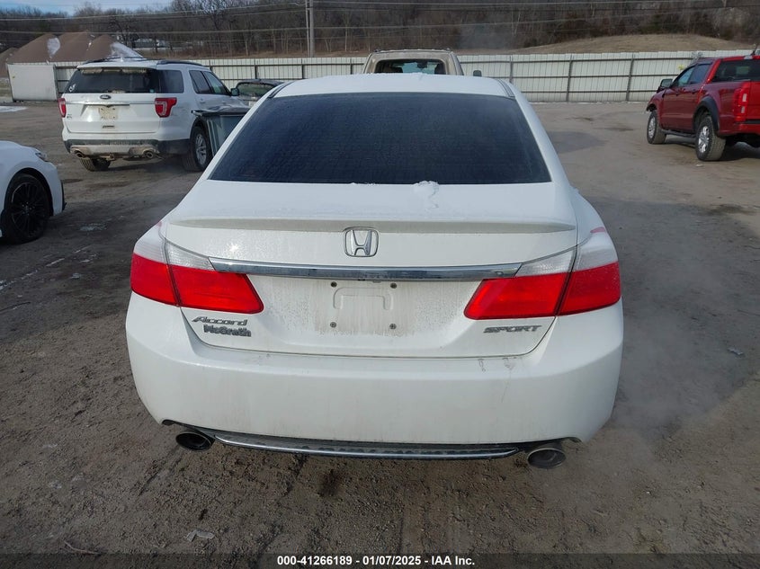 2015 HONDA ACCORD VIN: 1HGCR2F59FA157208