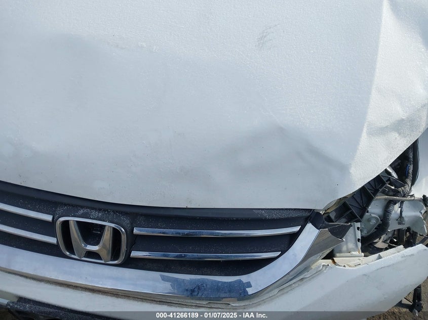 2015 HONDA ACCORD VIN: 1HGCR2F59FA157208
